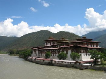 Bhutan viaggio Selene Calloni